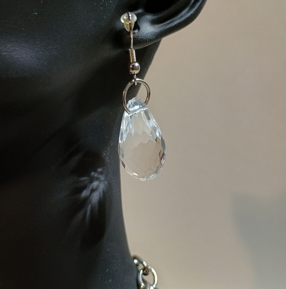 Intricate Silver Toned Multi-Strand Necklace with Teardrop Pendants - Picture 2 of 5